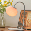 Crea un'atmosfera calda e allegra con la lampada GlowSphere