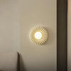 LumenArt - Elegante lampada da parete in resina artificiale di alta qualità per spazi abitativi moderni