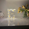 Luce notturna in resina con motivo floreale