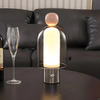 StilLicht | Lampada in Vetro Ricaricabile per Accenti Eleganti