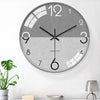 ChronoStyle - Moderne Wanduhr mit zeitlosem Design