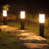 Illuminazione LED Solare per Sentieri da Giardino – Luce Sostenibile e Atmosferica per il tuo Giardino