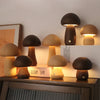 LumoGlow - Incantevole Lampada Notturna LED a Forma di Fungo in Legno