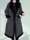 Dames Winterjas met Pluche Voering in Zwart en Wit Corduroy – Elegant Dubbel Borstig Design met Praktische Zakken (1)