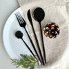 Set di posate moderno nero