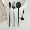 Set di posate moderno nero