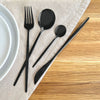 Set di posate moderno nero