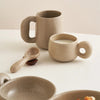 Elegante Steingut-Tasse - Für warme Getränke und mehr