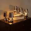 Lampada da tavolo ricaricabile USB dorata – illuminazione dimmerabile con lunga durata della batteria