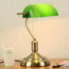 LuxeLume - Elegante lampada da tavolo in vetro per illuminazione senza tempo