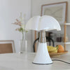 RetroLuxe - Illuminazione Classica con Tecnologia Moderna