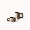 Elegante Steingut-Tasse - Für warme Getränke und mehr