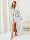 Leopard Luxe Bademantel - Komfort und Stil in Einem