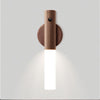 Lampada Notturna LED con Sensore di Movimento – Illuminazione Intelligente per una Navigazione Notturna Ininterrotta
