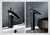 Eleganza - Rubinetto a Cascata Antico per il Tuo Bagno