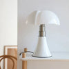 RetroLuxe - Illuminazione Classica con Tecnologia Moderna
