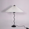 ModernWave Lampada - Illuminazione Artistica e Elegante