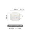 Tazza da tè in vetro LuxeSip - Design goffrato con linee dorate
