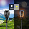 Torce da giardino ad energia solare efficienti – Illuminazione esterna suggestiva