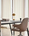 Lampada LED Dimmerabile Scandinava – Illuminazione Elegante e Funzionale
