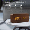 Sveglia LED a forma di cubo di legno