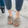 Noordse Cozy Cross Band Slippers