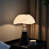 RetroLuxe - Illuminazione Classica con Tecnologia Moderna